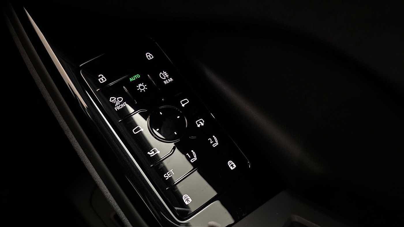 Used Audi Q6 e-tron 2025 for sale - 76679666: Photo 21