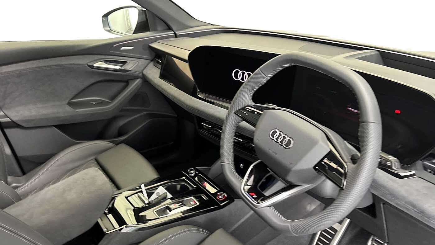 Used Audi Q6 e-tron 2025 for sale - 76679666: Photo 6