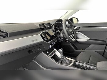 Used Audi Q3 2025 for sale - 76231423: Photo