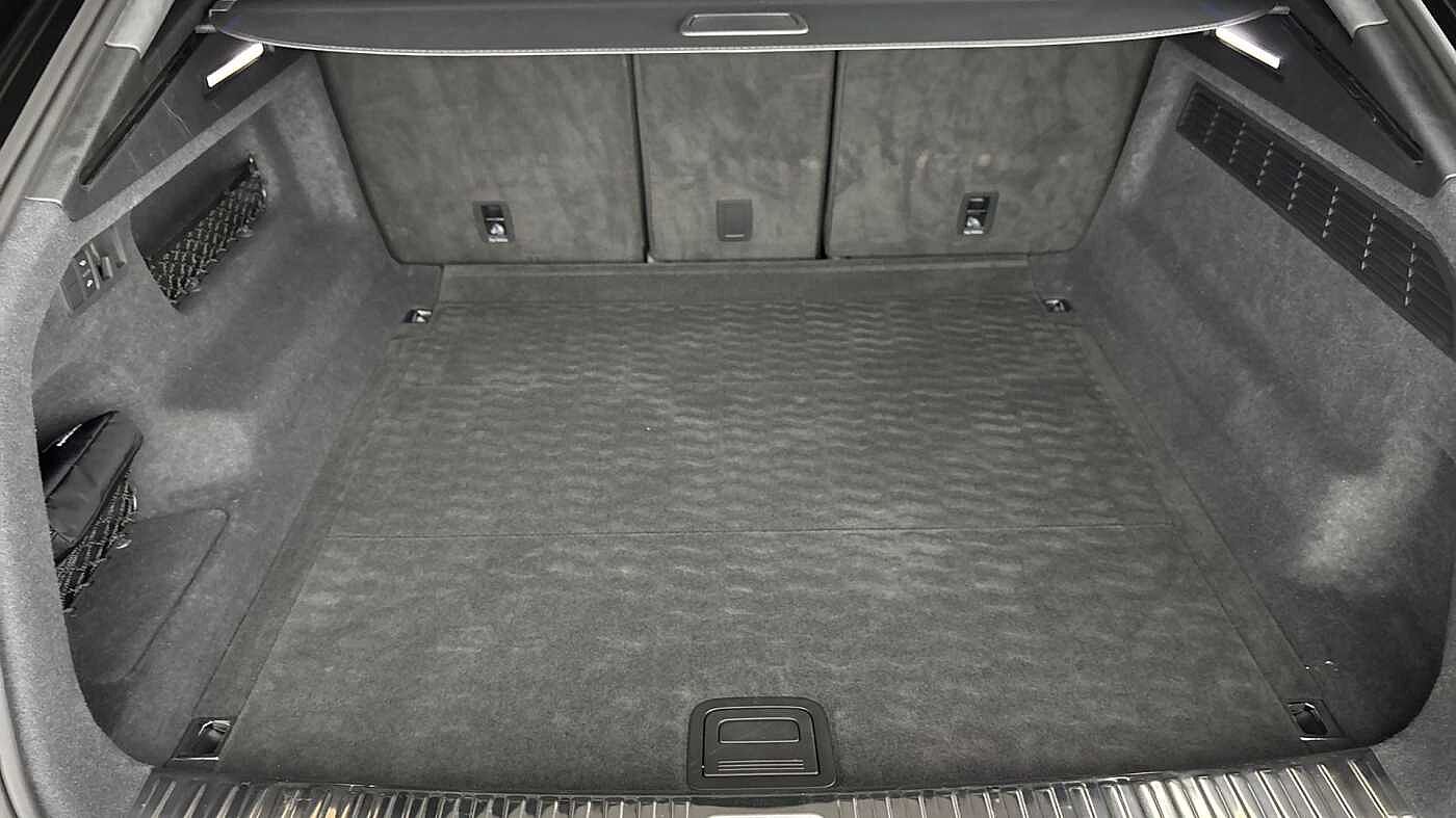 Used Audi RS Q8 2023 for sale - 76676040: Photo 21