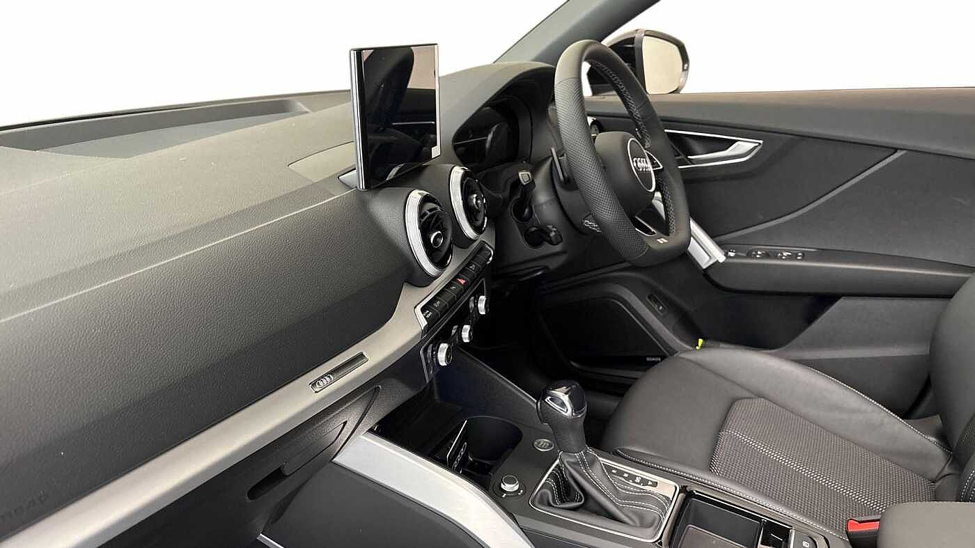 Used Audi Q2 2025 for sale - 76411831: Photo 2