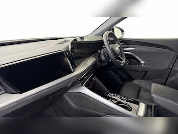 Used Audi Q5 2025 for sale - 77445416: Photo