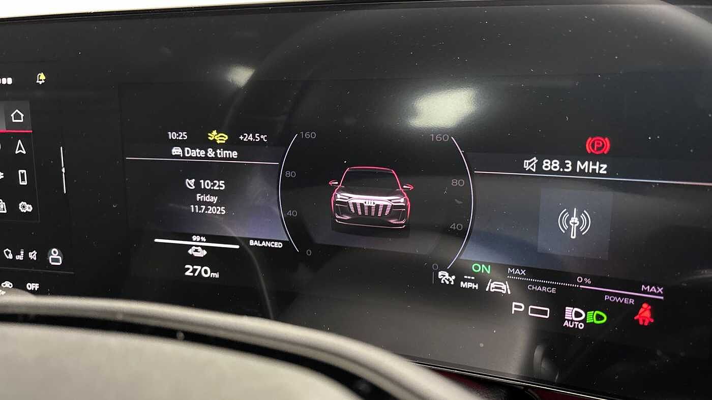 Used Audi Q6 e-tron 2025 for sale - 76679268: Photo 11