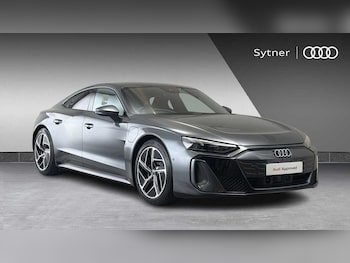 2025 (75) - 2.0 TFSI 204 S line 5dr S Tronic