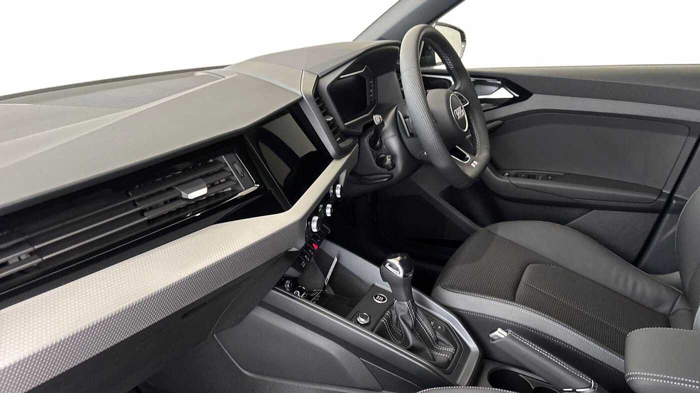 Used Audi A1 2025 for sale - 76678017: Photo 2