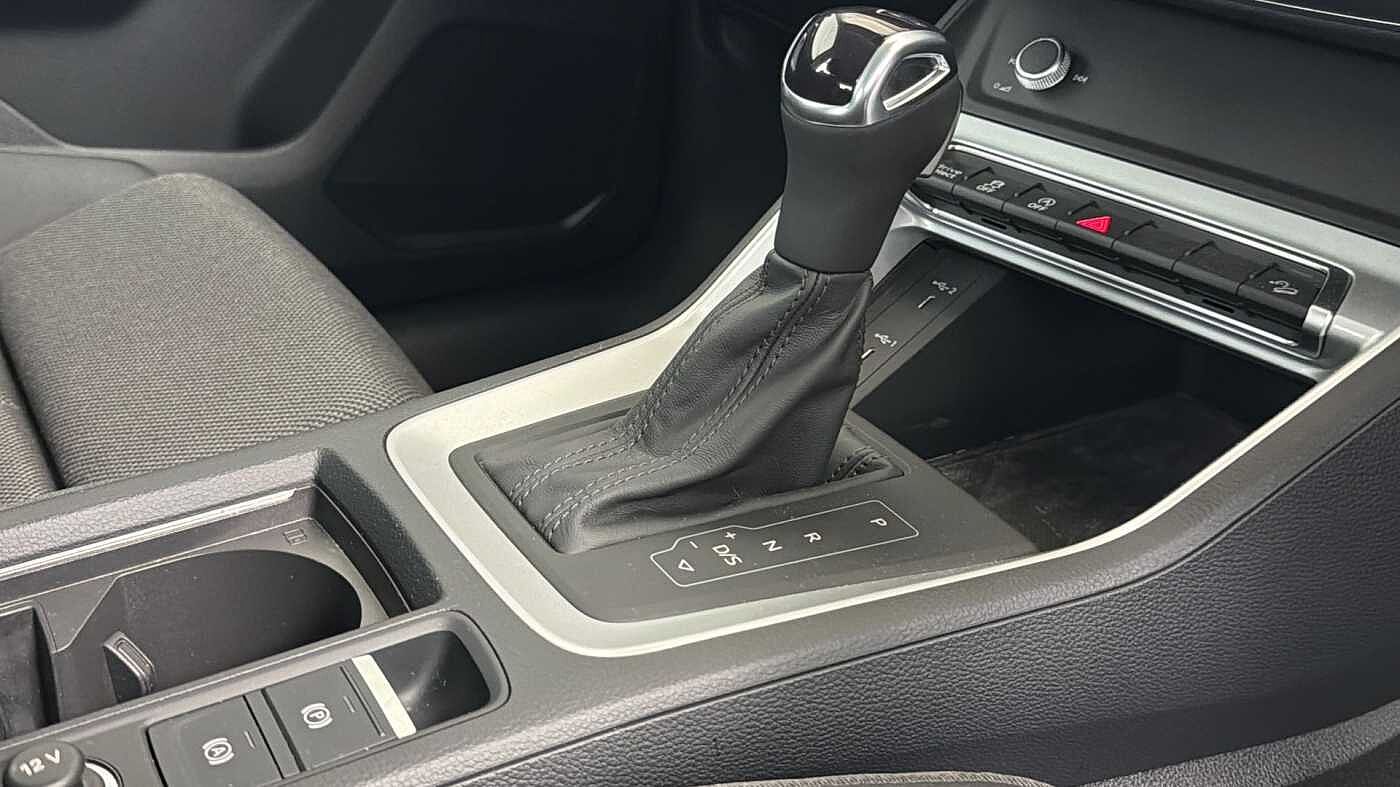 Used Audi Q3 2023 for sale - 76675872: Photo 14