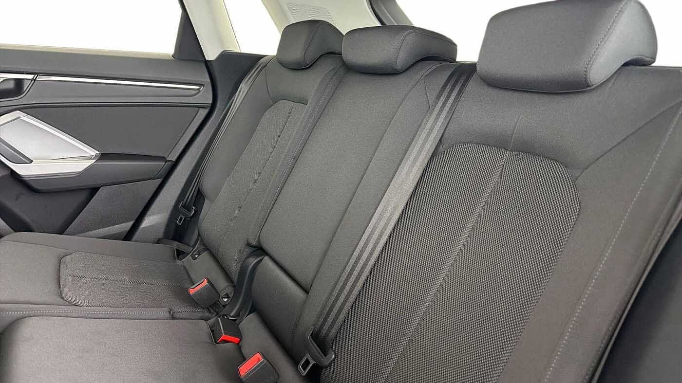 Used Audi Q3 2023 for sale - 76675872: Photo 16