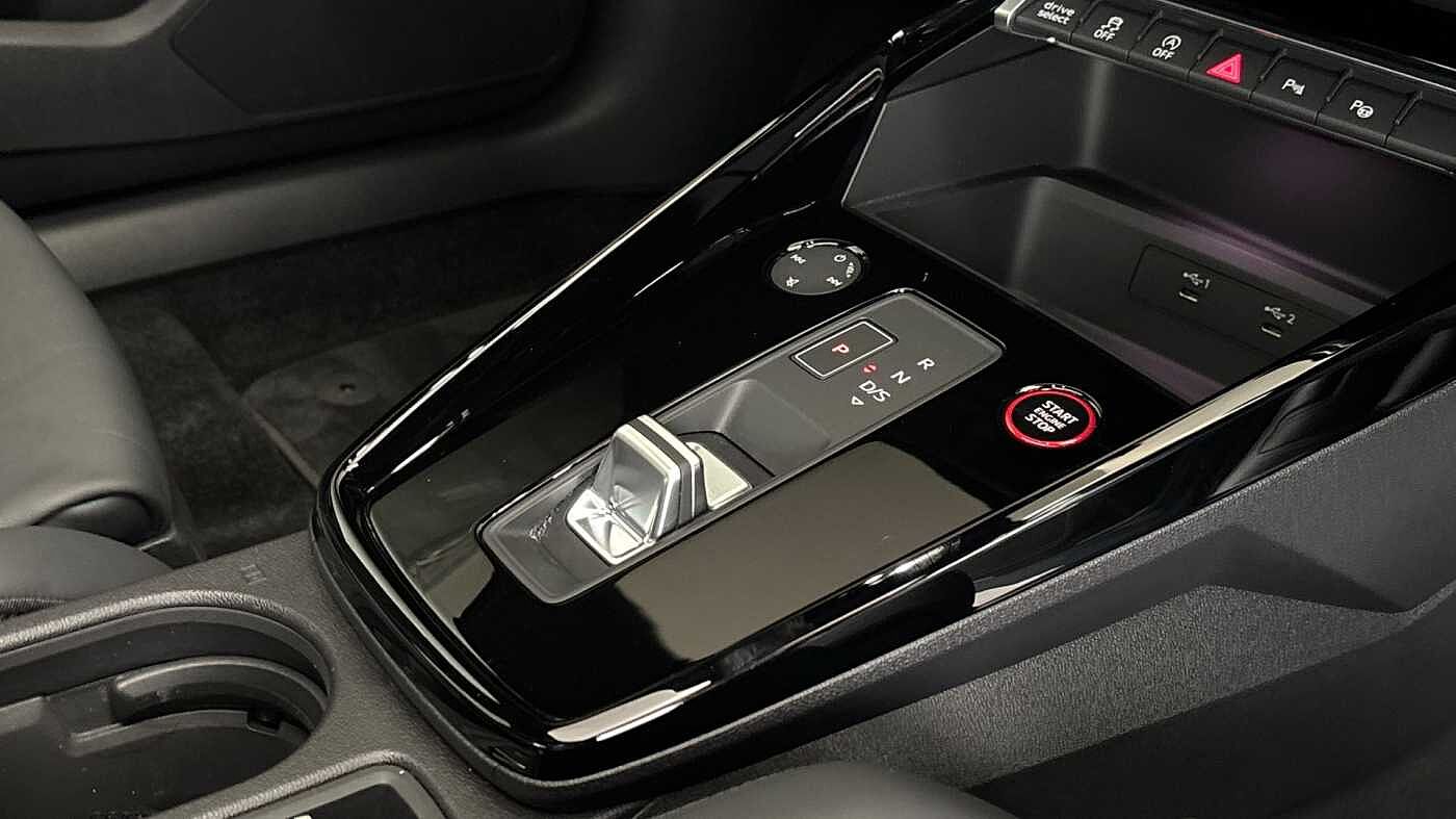 Used Audi RS3 2024 for sale - 76677321: Photo 14