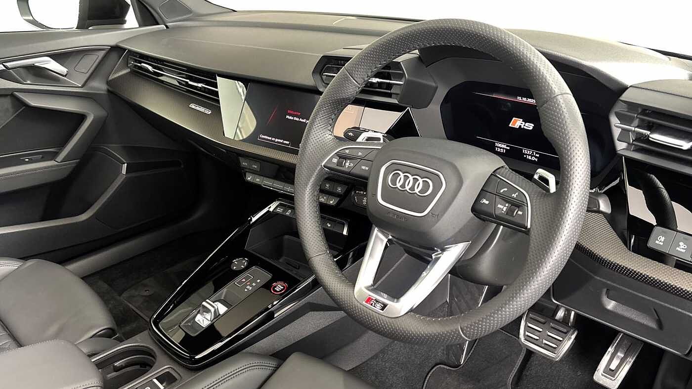Used Audi RS3 2024 for sale - 76677321: Photo 6