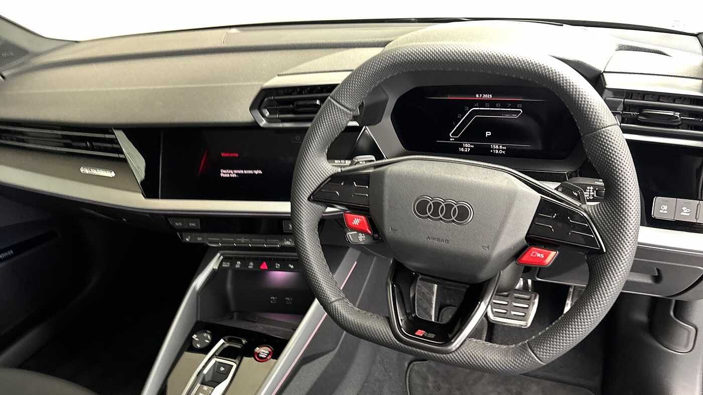 Used Audi RS3 2025 for sale - 76679233: Photo 10