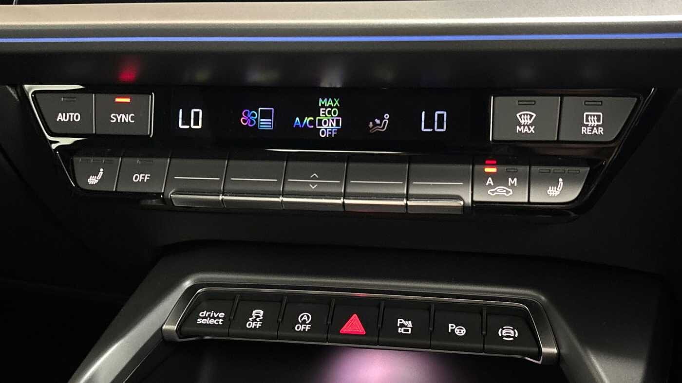 Used Audi RS3 2025 for sale - 76679233: Photo 13