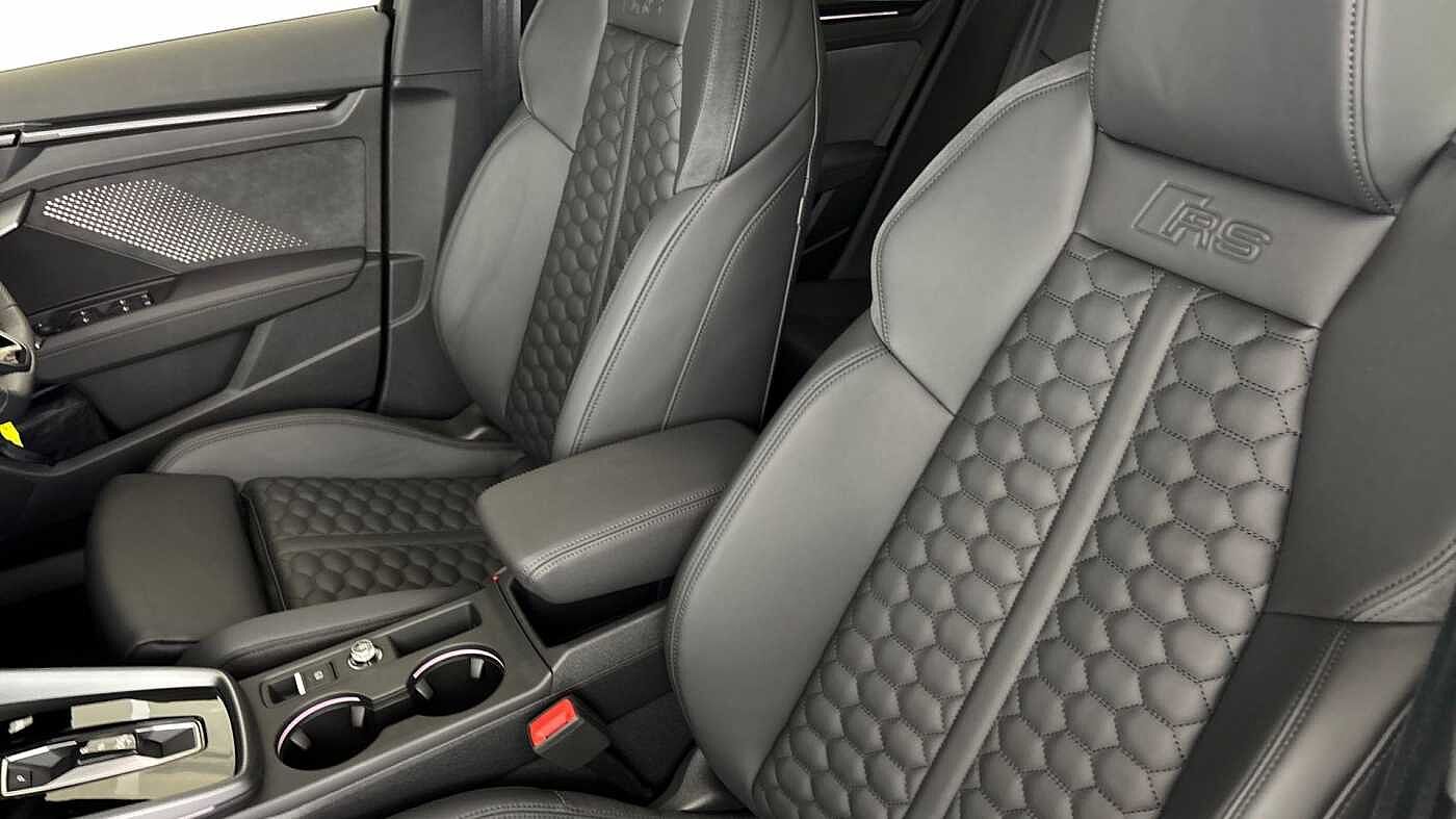 Used Audi RS3 2025 for sale - 76679233: Photo 15