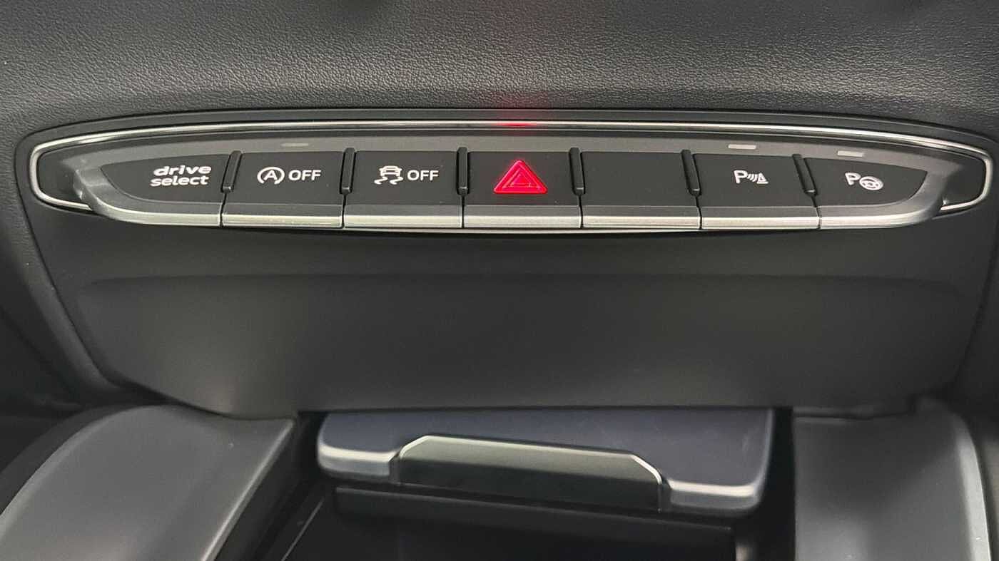 Used Audi TT 2023 for sale - 76675710: Photo 13