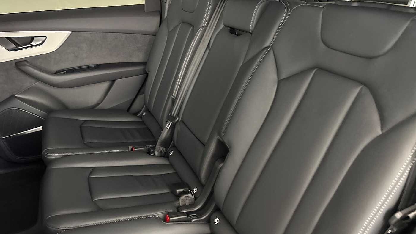 Used Audi Q7 2024 for sale - 76677881: Photo 16