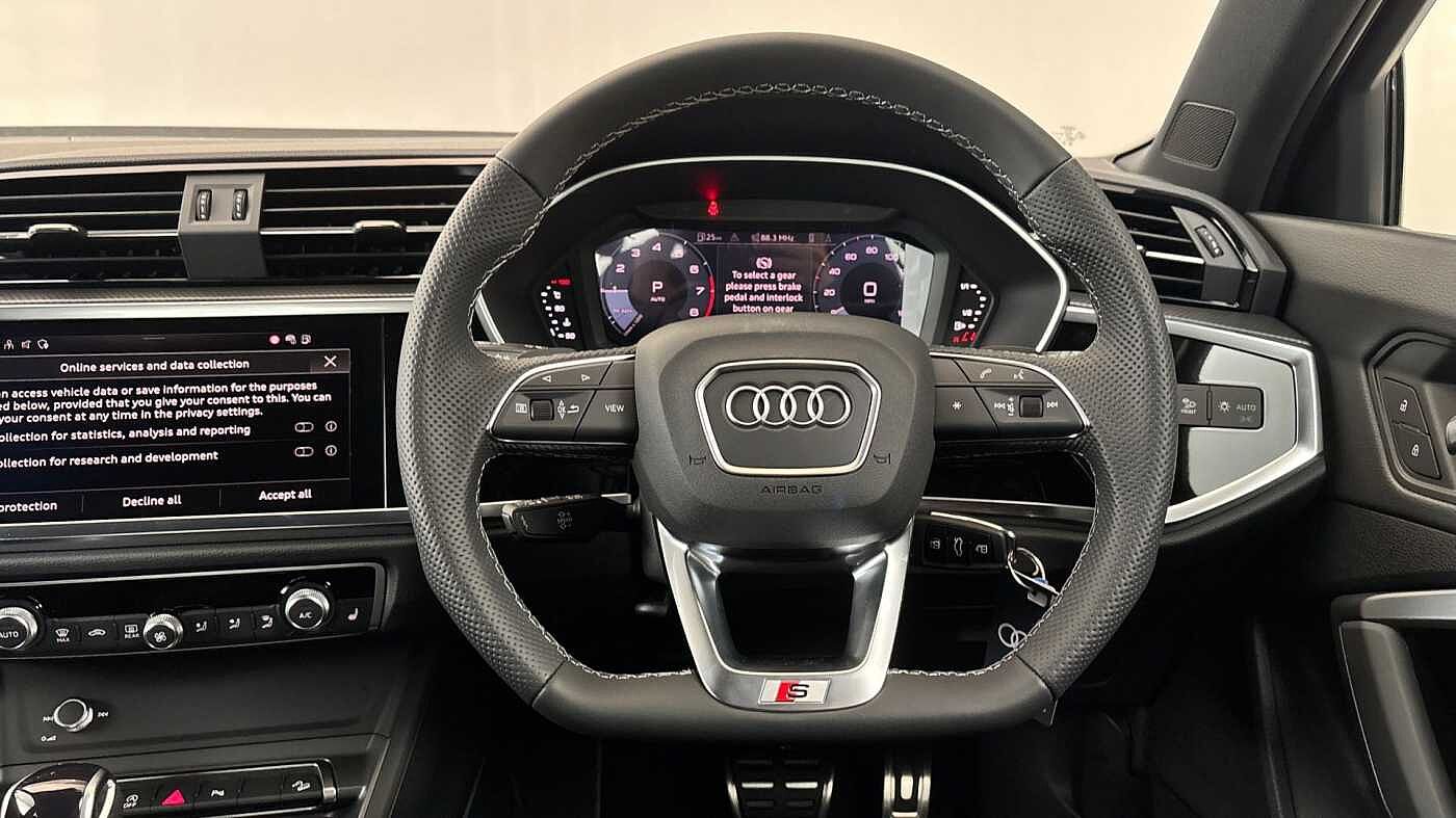 Used Audi Q3 2025 for sale - 77528686: Photo 10
