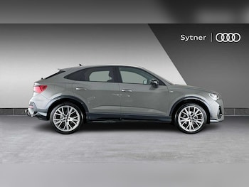 Used Audi Q3 2023 for sale - 76676202: Photo