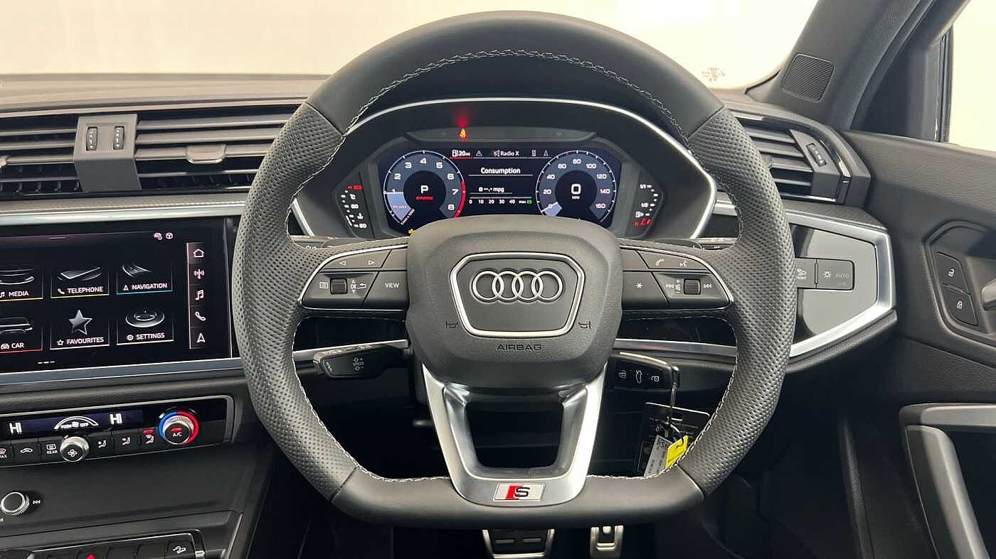 Used Audi Q3 2025 for sale - 76679235: Photo 10