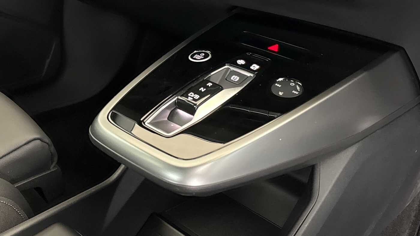 Used Audi Q4 e-tron 2025 for sale - 77459543: Photo 14