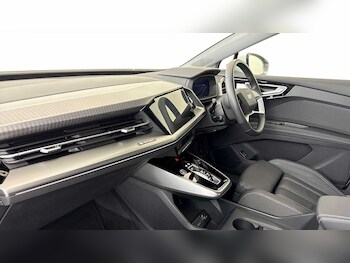 Used Audi Q4 e-tron 2025 for sale - 77459543: Photo