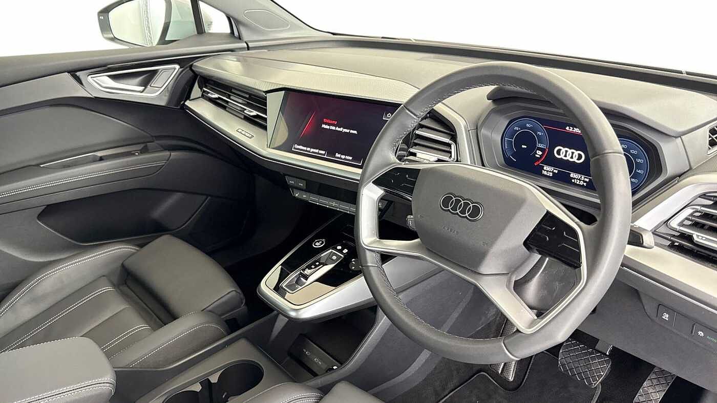 Used Audi Q4 e-tron 2025 for sale - 77459543: Photo 6