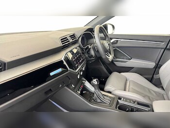 Used Audi Q3 2025 for sale - 78452113: Photo