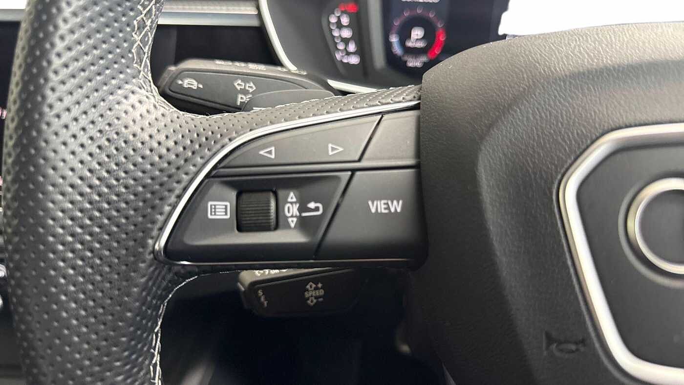 Used Audi Q3 2023 for sale - 77445399: Photo 17