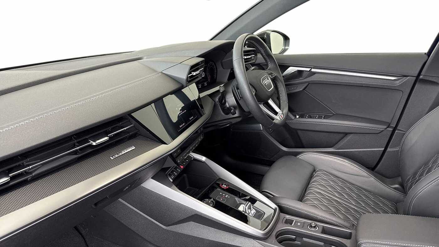 Used Audi A3 2023 for sale - 76675862: Photo 2