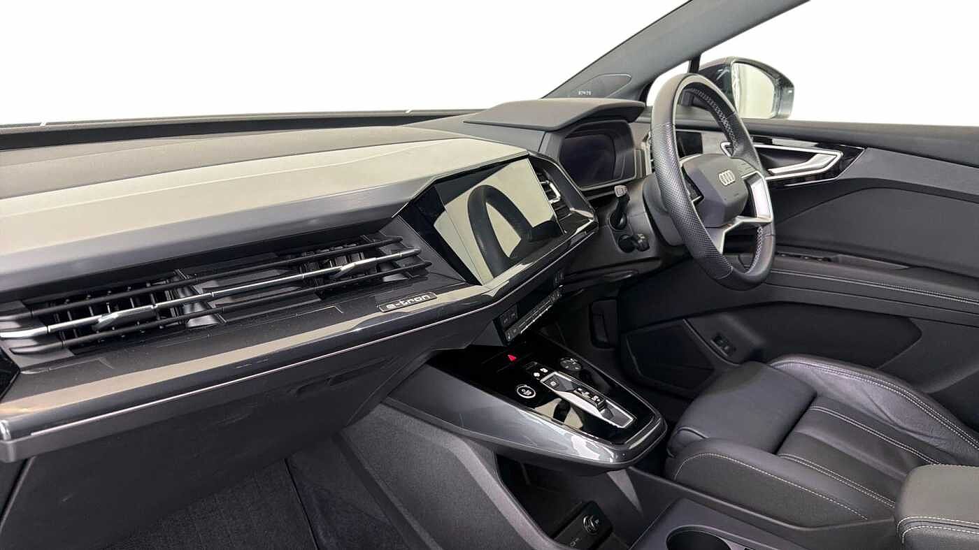 Used Audi Q4 e-tron 2022 for sale - 76674666: Photo 2