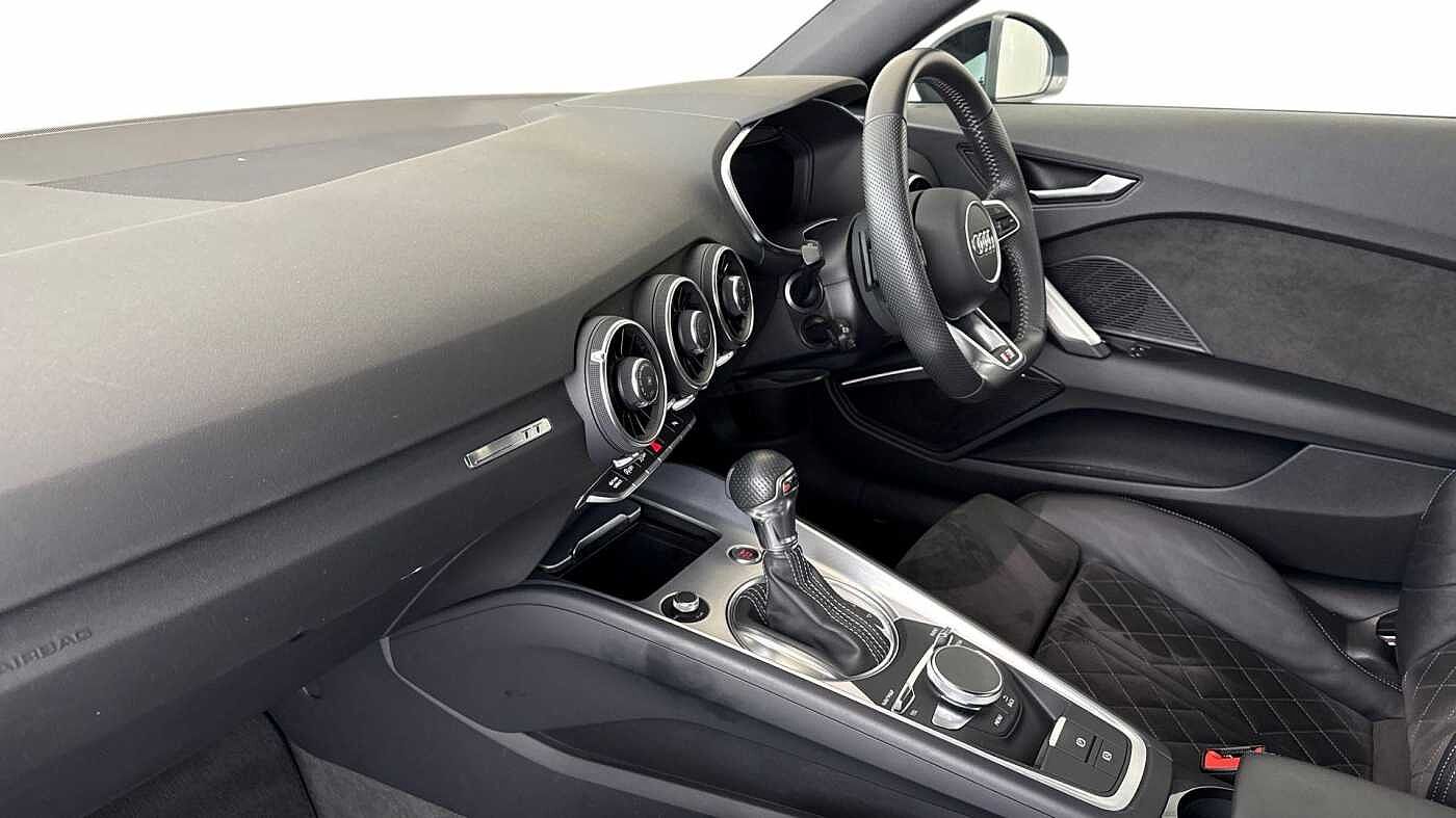 Used Audi TT 2023 for sale - 77445432: Photo 2