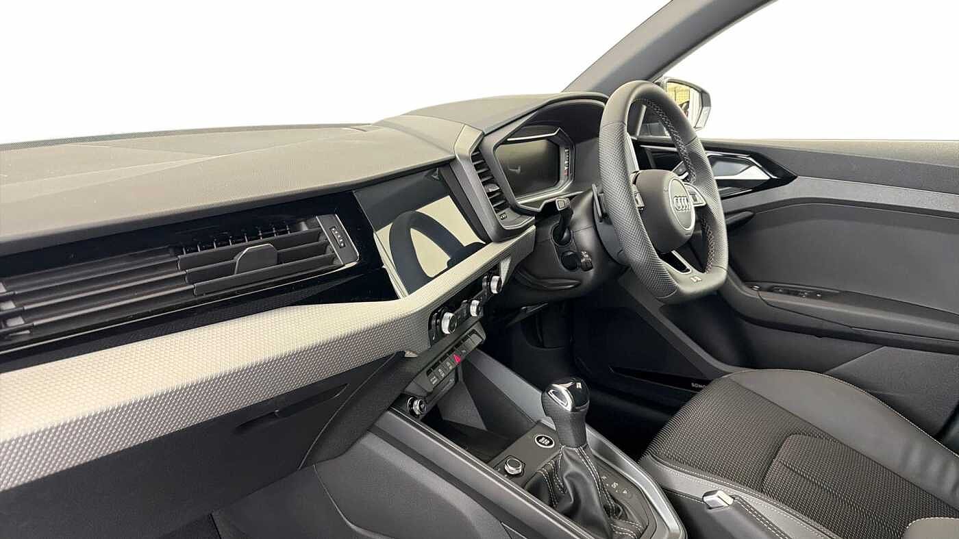 Used Audi A1 2025 for sale - 76679396: Photo 2