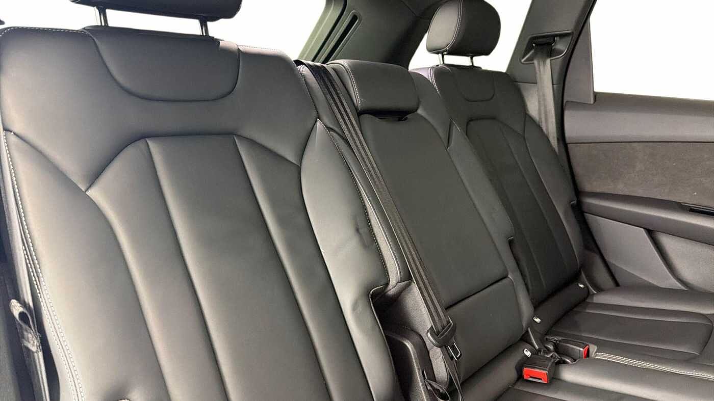Used Audi Q7 2021 for sale - 76680835: Photo 16