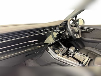 Used Audi Q7 2021 for sale - 76680835: Photo