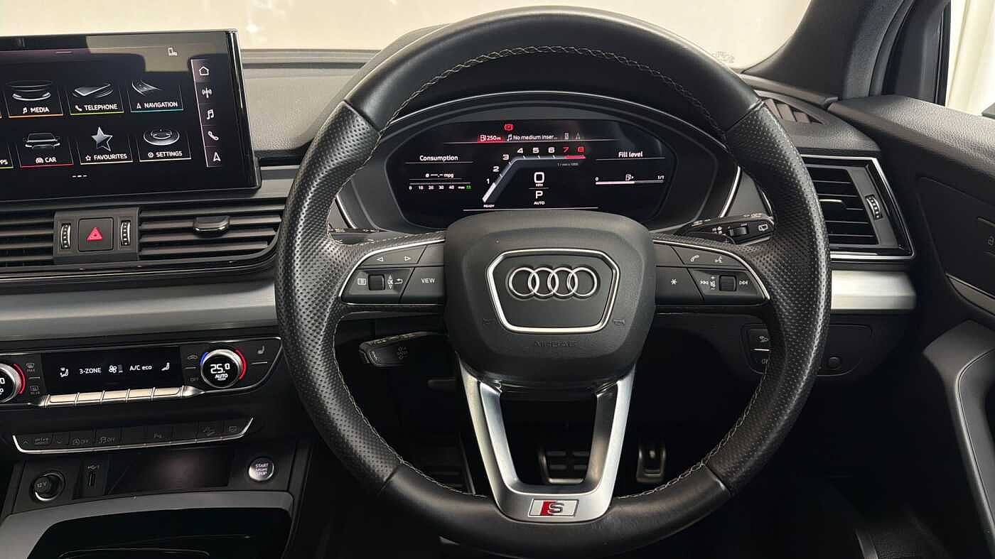Used Audi Q5 2022 for sale - 76674778: Photo 10