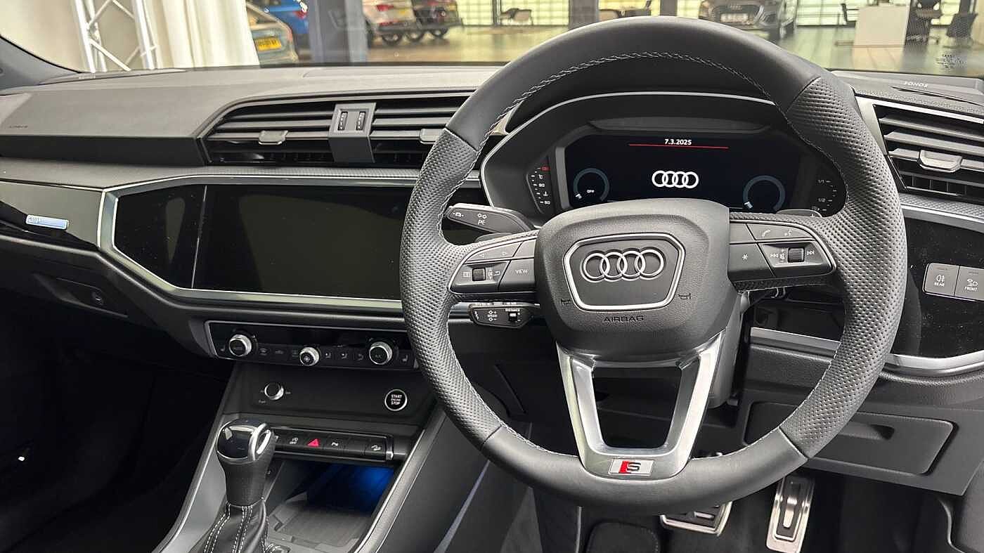 Used Audi Q3 2025 for sale - 76681508: Photo 10