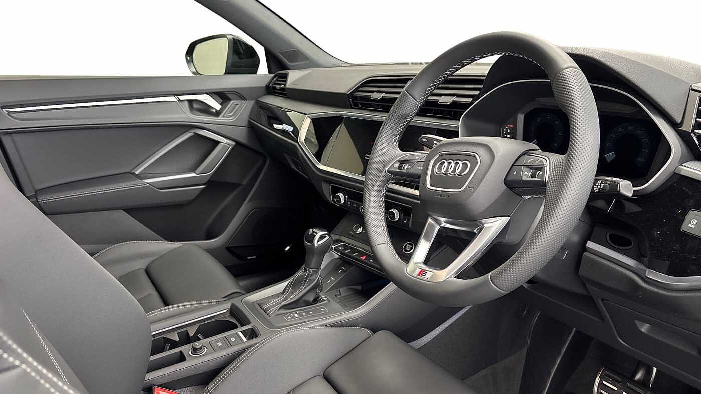 Used Audi Q3 2025 for sale - 76681508: Photo 6