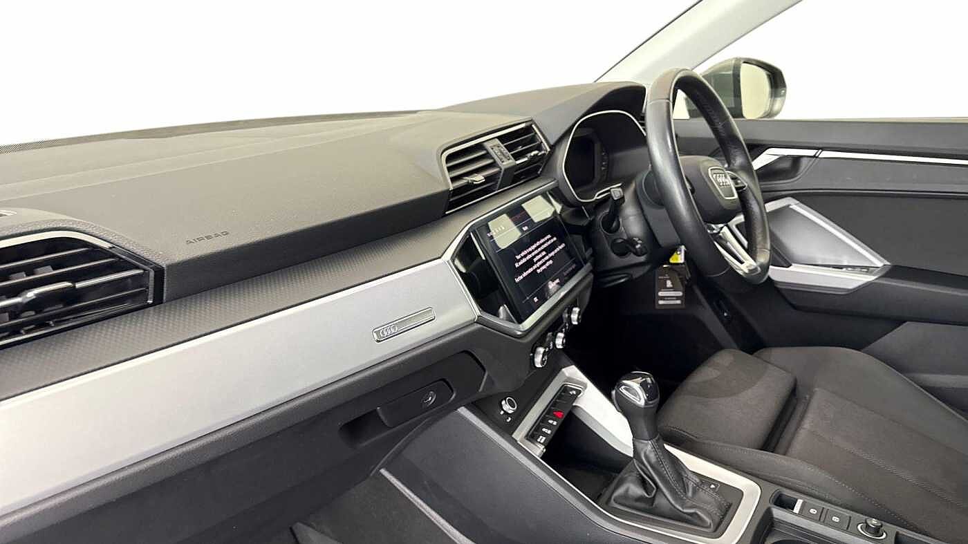 Used Audi Q3 2022 for sale - 77459517: Photo 2