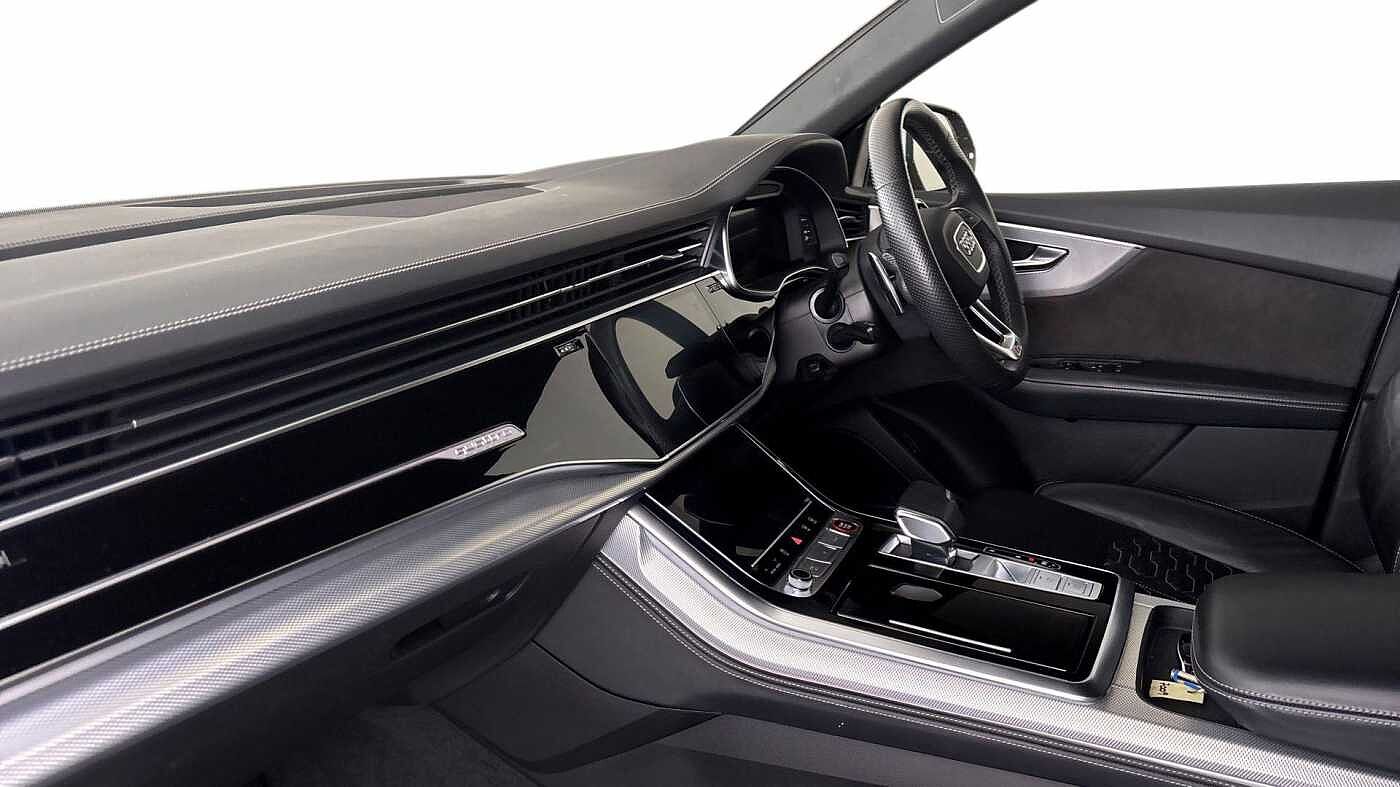 Used Audi RS Q8 2021 for sale - 76674392: Photo 2