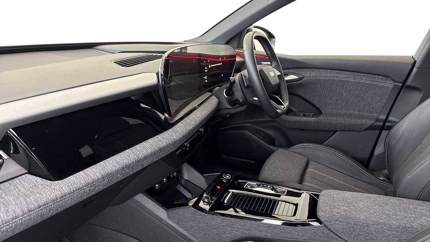 Used Audi Q6 e-tron 2024 for sale - 78144674: Photo 2