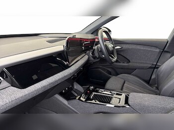 Used Audi Q6 e-tron 2024 for sale - 78144674: Photo