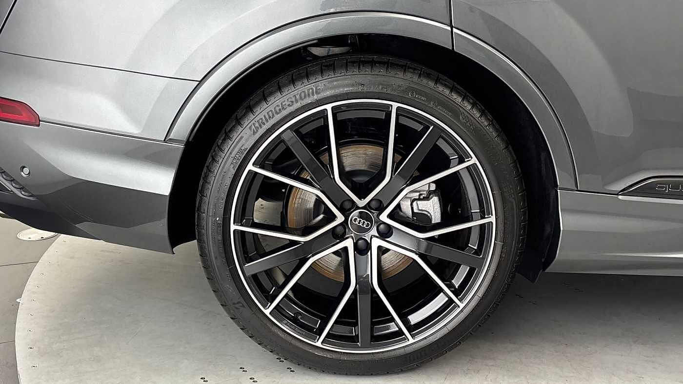 Used Audi Q7 2025 for sale - 76678722: Photo 5