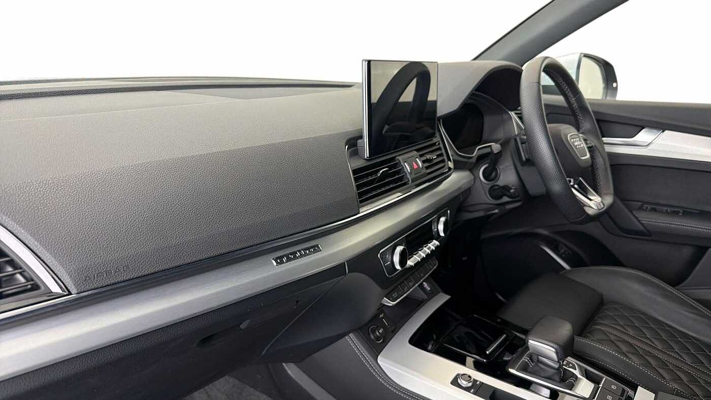 Used Audi Q5 2021 for sale - 76845134: Photo 2