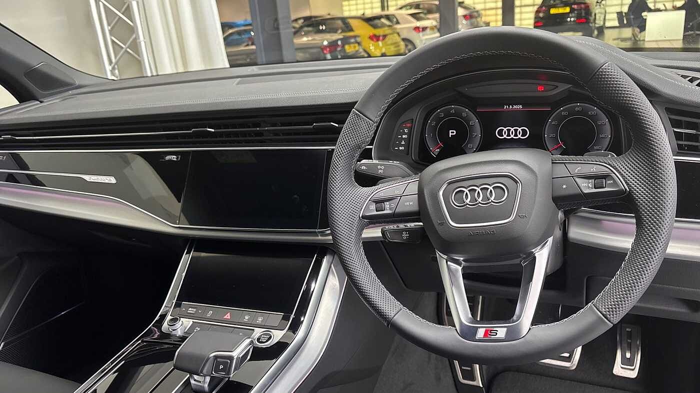 Used Audi Q7 2025 for sale - 76678122: Photo 10