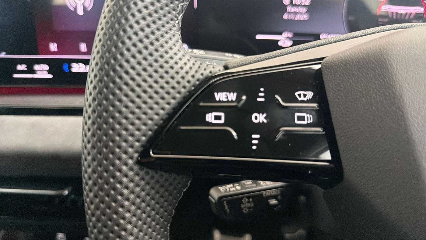 Used Audi Q6 e-tron 2025 for sale - 76678076: Photo 17