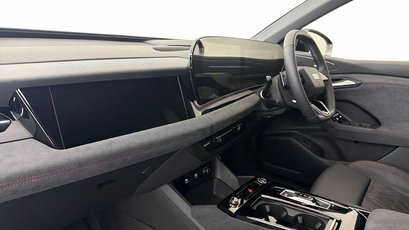 Used Audi Q6 e-tron 2025 for sale - 76678076: Photo 2