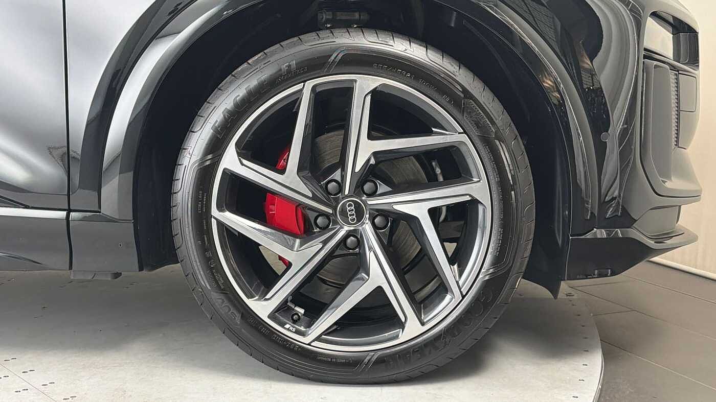 Used Audi Q6 e-tron 2025 for sale - 76678076: Photo 5