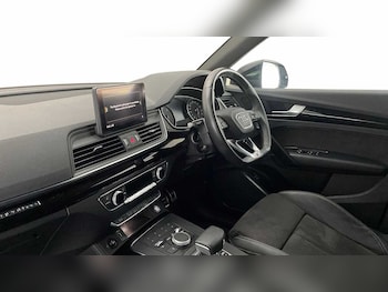 Used Audi Q5 2019 for sale - 76673752: Photo