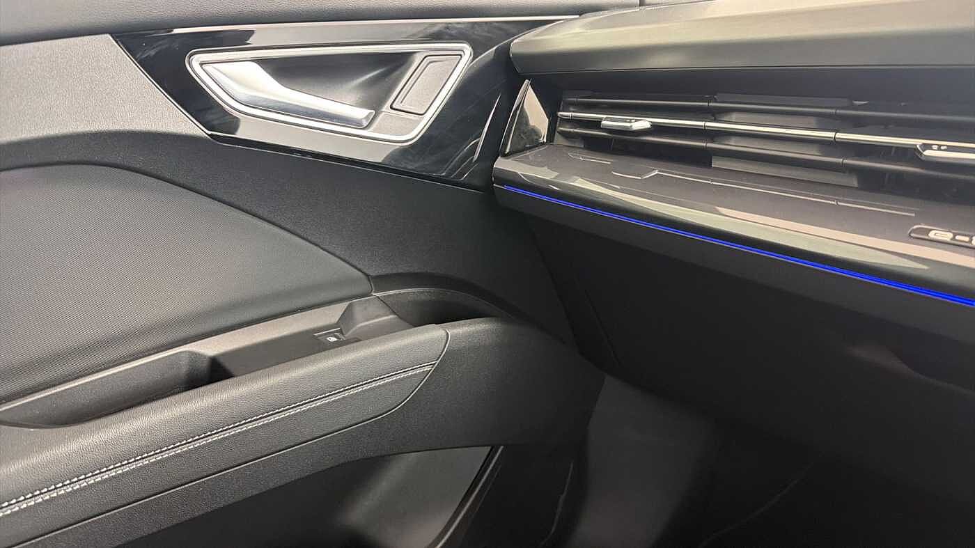 Used Audi Q4 e-tron 2023 for sale - 76675512: Photo 21