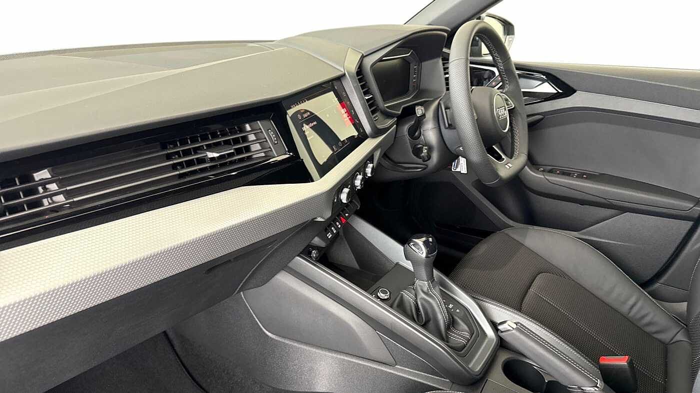 Used Audi A1 2026 for sale - 77974605: Photo 2