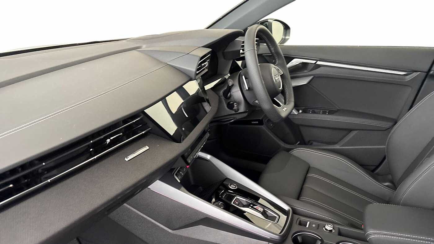 Used Audi A3 2025 for sale - 76679394: Photo 2