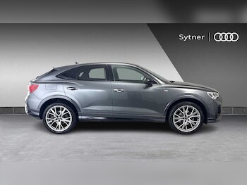 Used Audi Q3 2024 for sale - 77445408: Photo